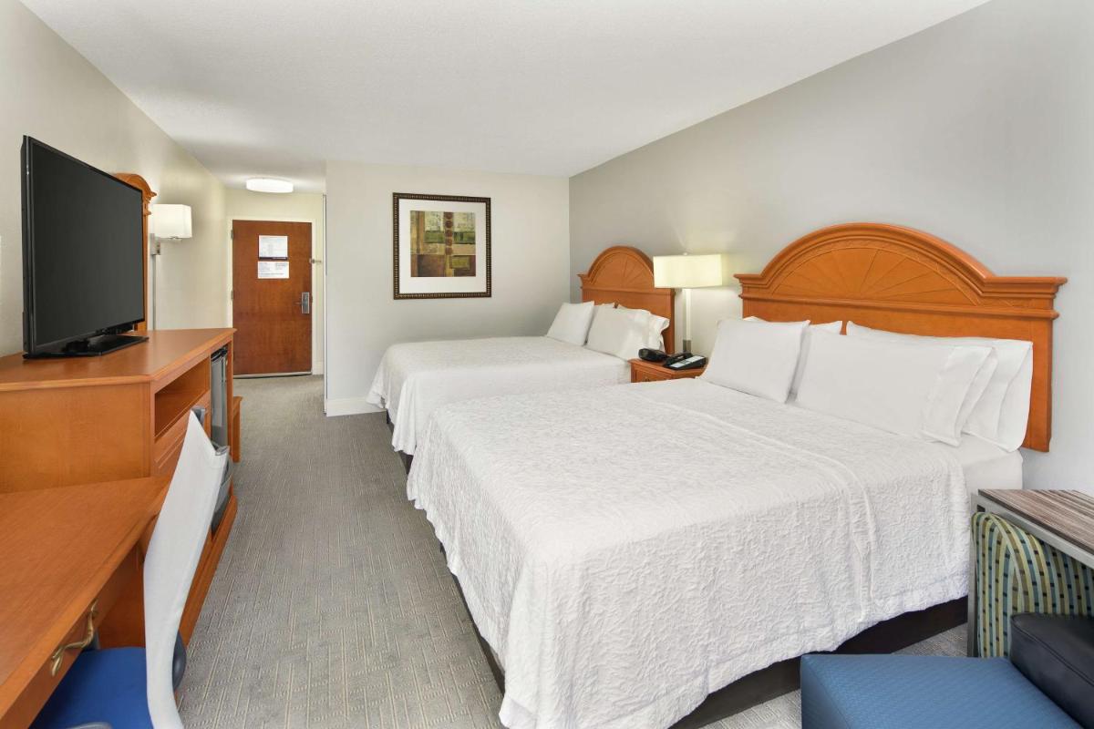 Hampton Inn Atlanta-Newnan image 24